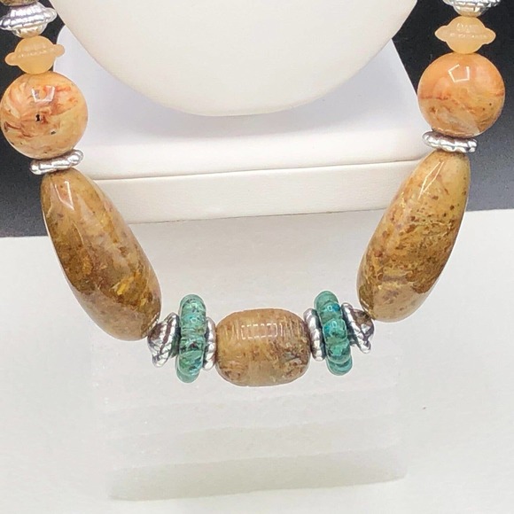 Tribal Carved Style 24” Chunky Acrylic Bead Necklace Faux Sandstone Earth Tones - Picture 5 of 9